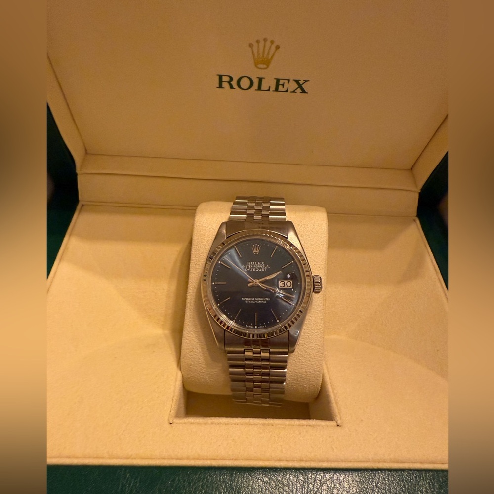 36 mm date just blue dial jubilee band fluted comes with box no papers
